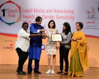 Point of View wins Laadli Media Award: “An encouragement to keep fighting for gender equality”