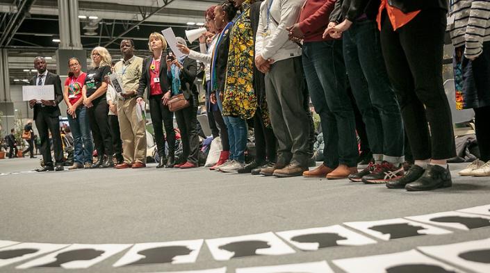 Photo: "Action on Human Rights Defenders Martyred in 2019", Friends of the Earth International, CC BY-NC-ND 2.0 (https://flic.kr/p/2hWZyDd)